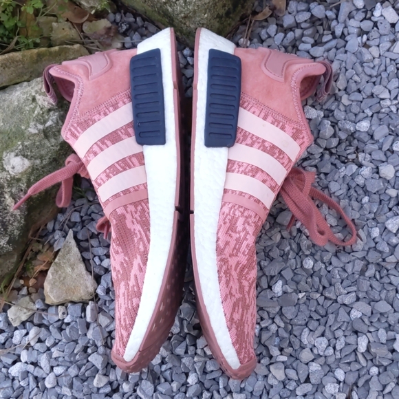 nmd stlt lhg 029003 black card balance check debit adidas